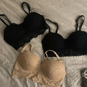 PINK Victoria’s Secret bras